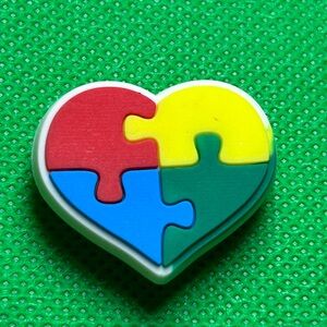 🌼 (5/$10 or 10/$15) NEW Autism Friendly Awareness Croc Charm Collection